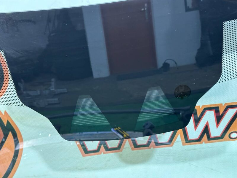 T4K20609 Windshield Jaguar I-Pace (2018-) used - Image 14