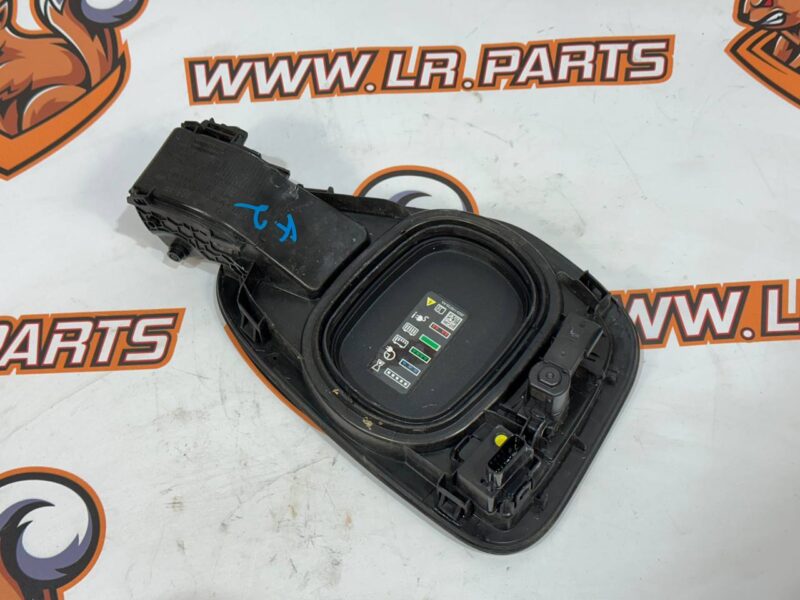 T4K4511 Charging port cover Jaguar I-Pace (2018-) used cost 140 € in stock 4 pcs.