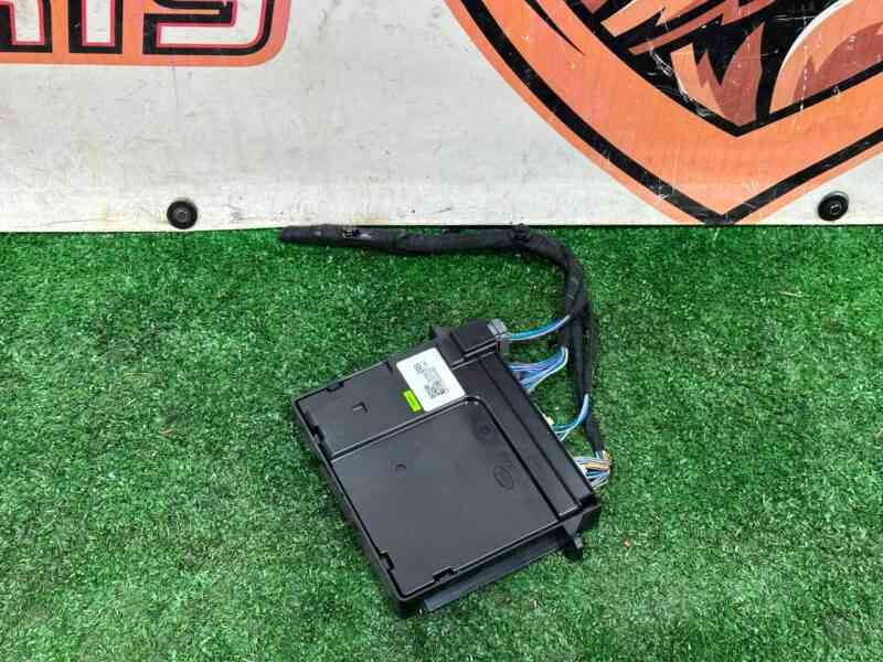T4N32614 Air conditioning module Jaguar F-Pace X761 (2017-) used cost  € in stock 1 pcs.