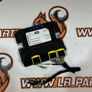 T4N34255 ECU Jaguar F-Pace X761 (2017-) Used cost  € in stock 1 pcs.