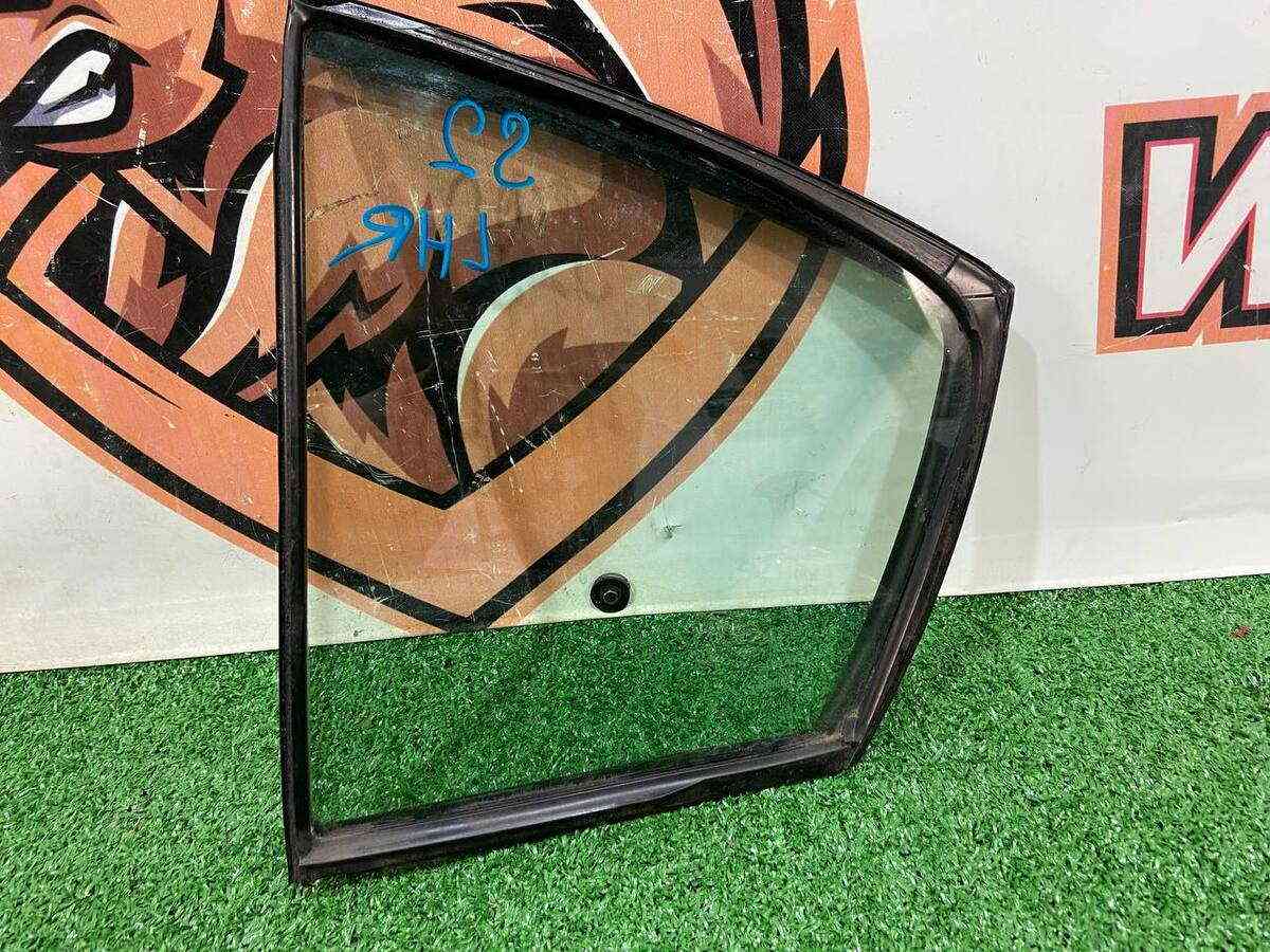 62012AJ21A Rear Left Door Glass Used SUBARU