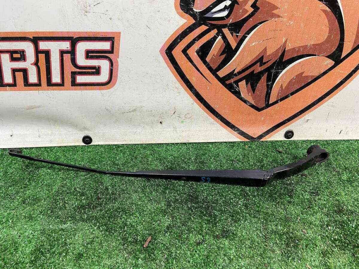 86532AJ020 Used front left wiper SUBARU