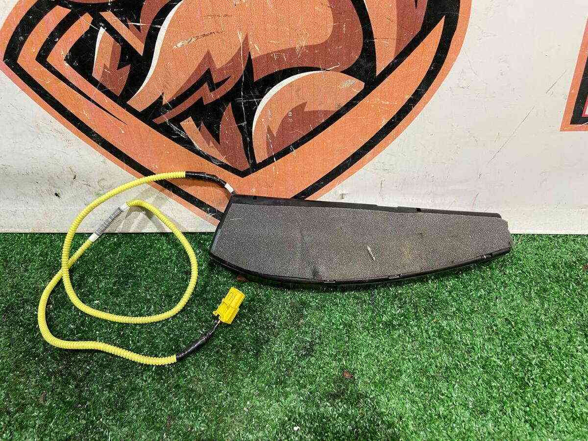 98201AJ02B Seat Airbag Right Used SUBARU