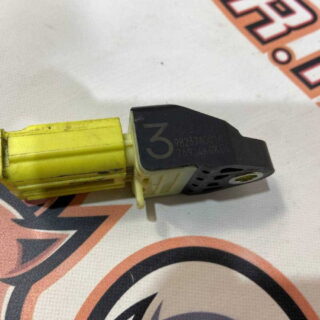 98237AG01A Rear shock sensor used SUBARU