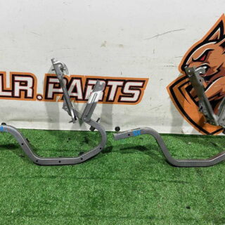 B45A52710B Trunk lid hinge right MAZDA 3 used