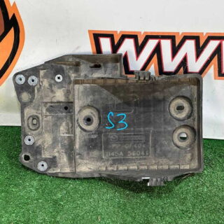 B45A56040A Battery shelf MAZDA 3 used