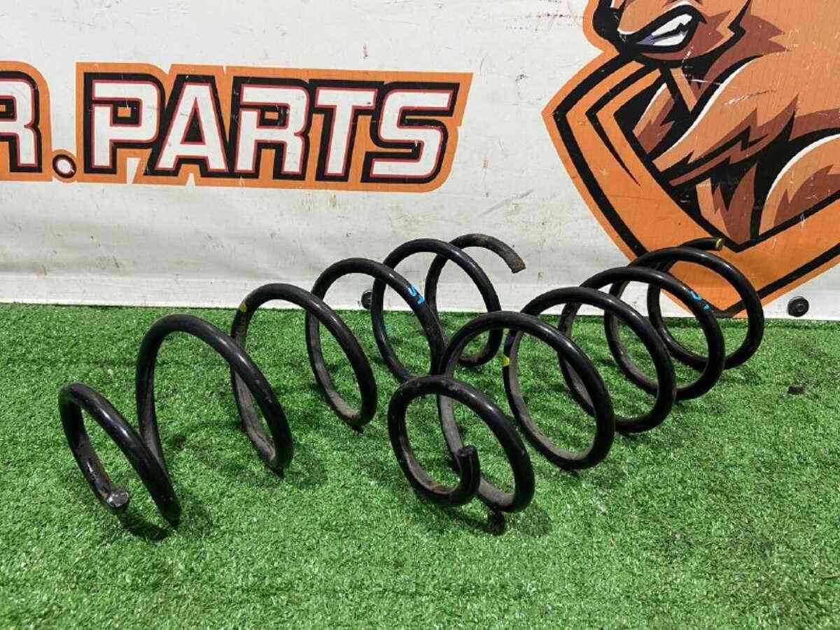 BHN128011D Used rear spring MAZDA 3