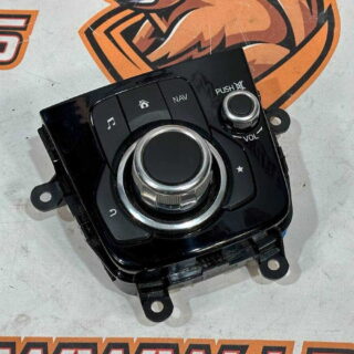 BHN166CM0D Used multimedia switch MAZDA 3