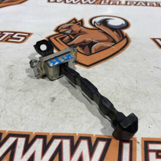 BHN958270A Door stop before MAZDA 3 used