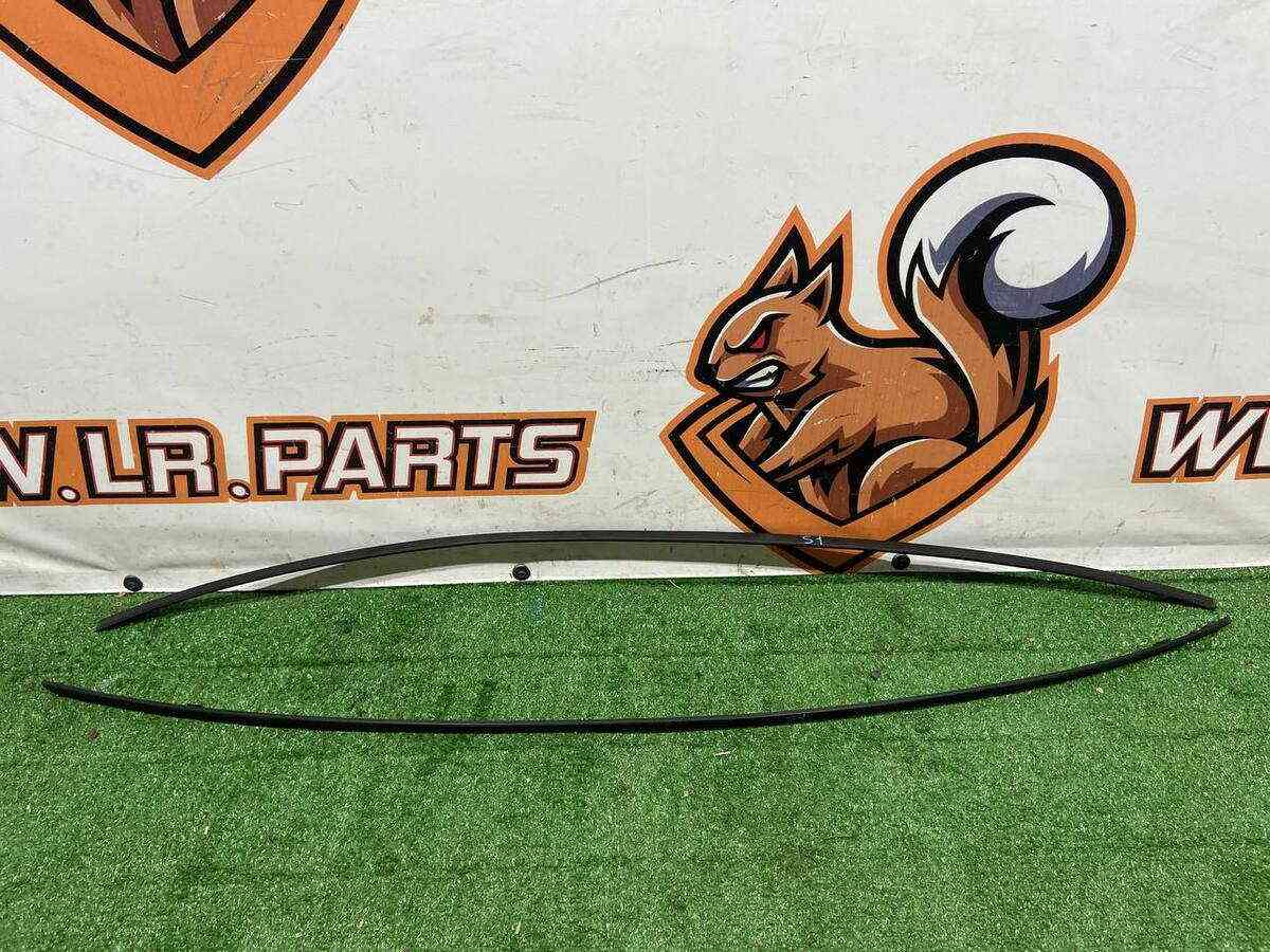 BHR1509H0 Used MAZDA 3 roof molding kit