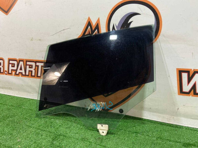 BJS773510 Rear Left Door Glass Used MAZDA 3