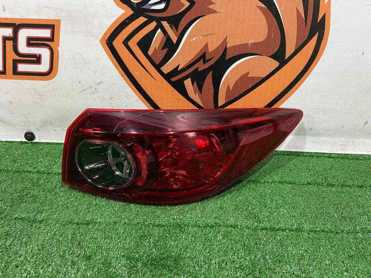 BJT151150A Rear right lamp in the fender MAZDA 3 used