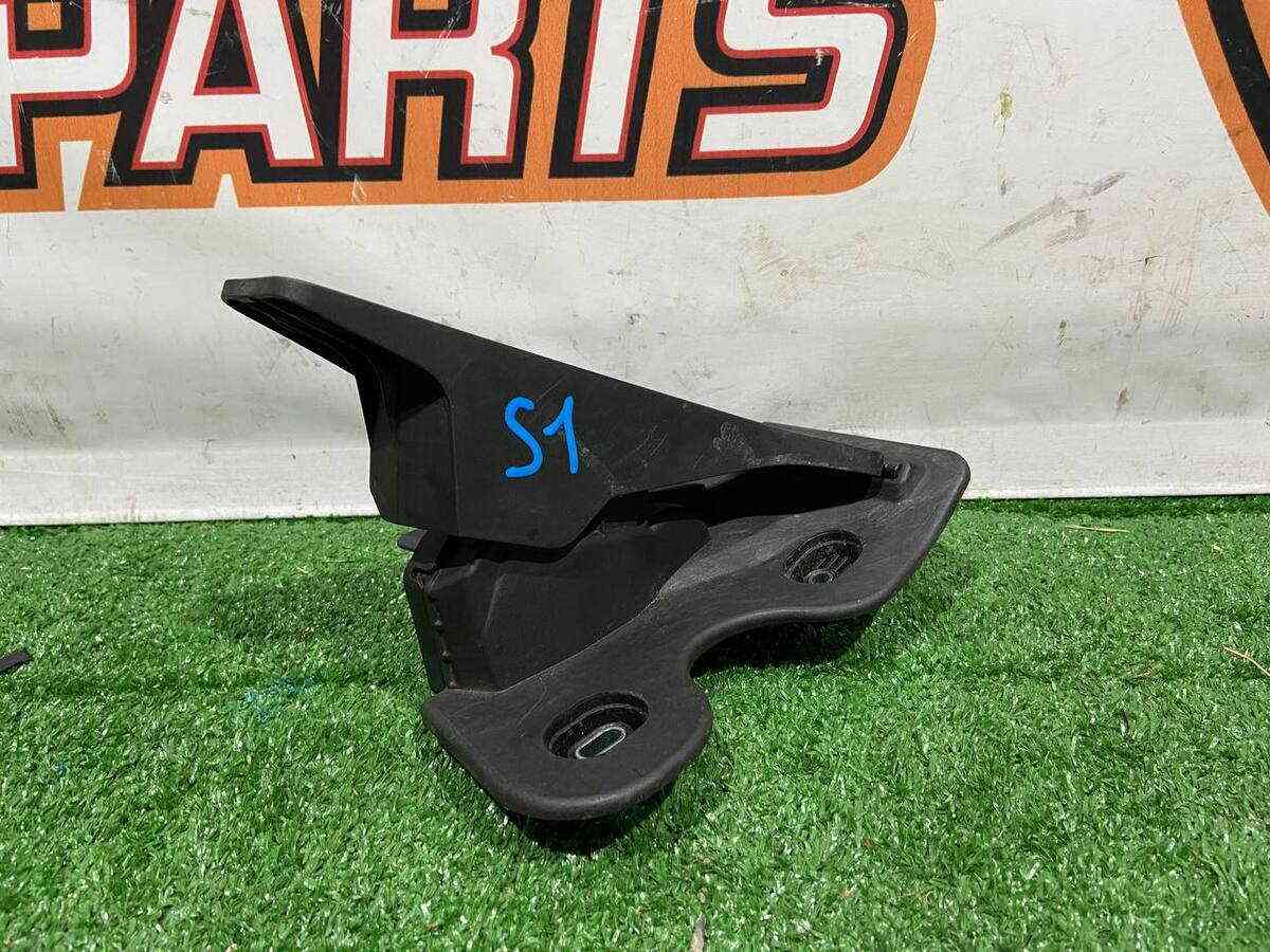 GHP941600H Accelerator pedal assembly used MAZDA 3