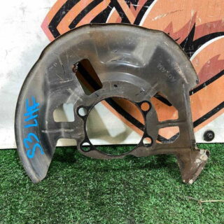 K01133271A Front left brake shield MAZDA 3 used