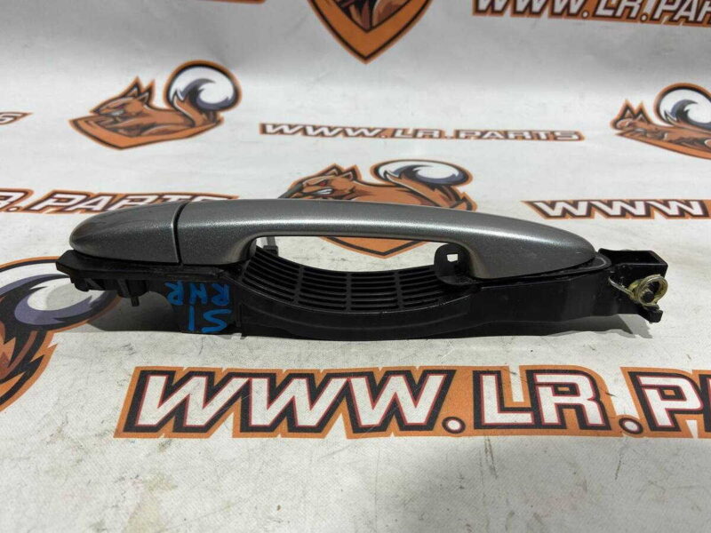 KD535841XE27 Door handle outside rear right MAZDA 3 used