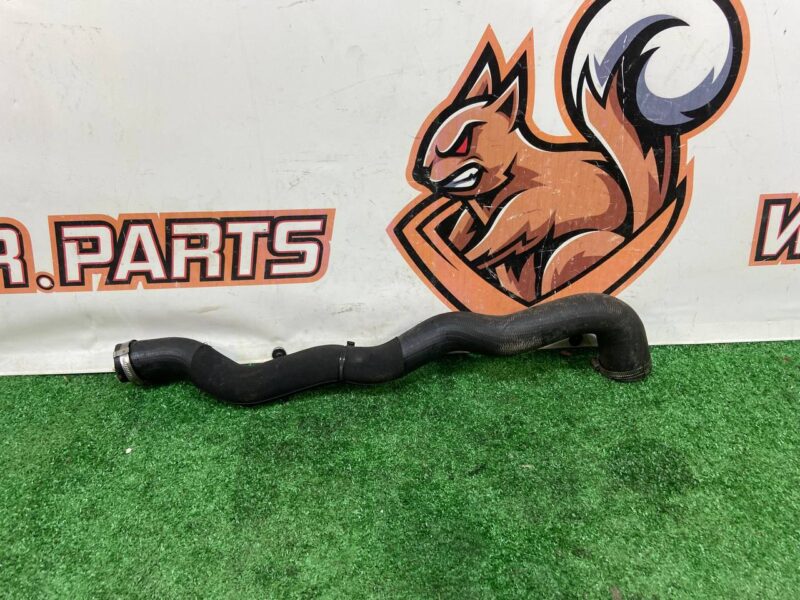 LR036476 Turbine pipe right 3.0TD, 4.4TD Range Rover Sport L494 (2014-2022) Used cost 30 € in stock 4 pcs.