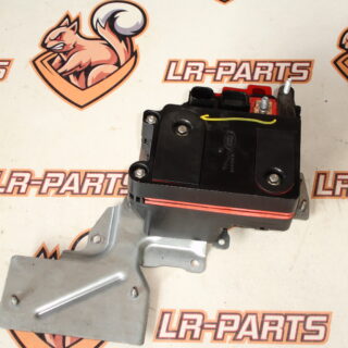 LR038773 Fuse box Range Rover L405 (2013-2021) Used cost 449,68 € in stock 1 pcs.