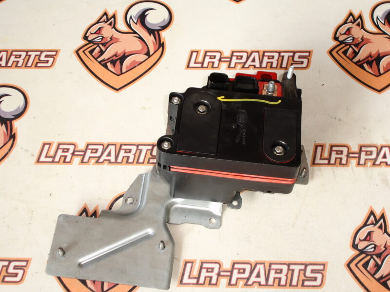 LR038773 Fuse box Range Rover L405 (2013-2021) Used cost 300 € in stock 1 pcs.