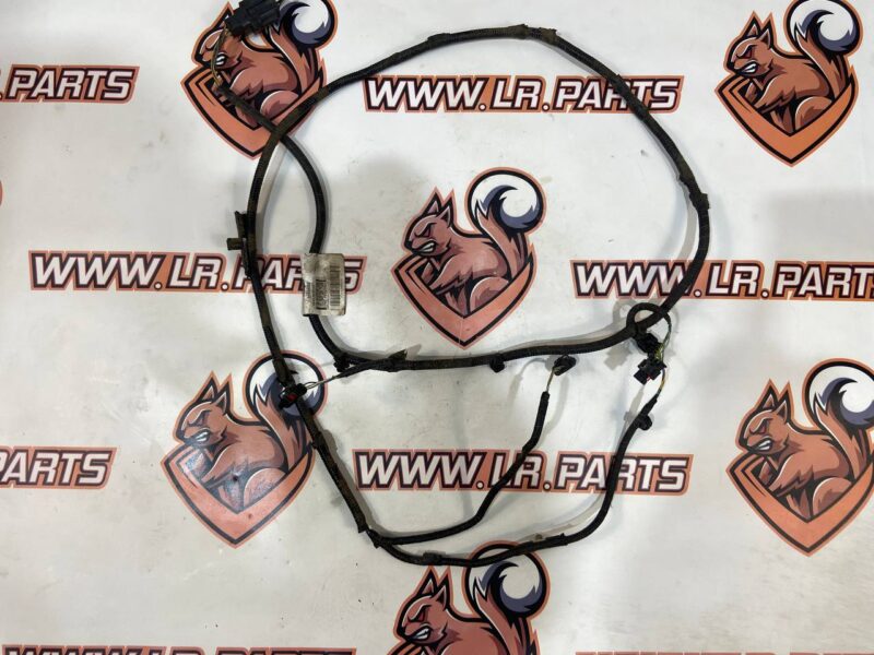 LR040371 Used Range Rover L405 rear bumper wiring (2013-2021) cost 60 € in stock 1 pcs.