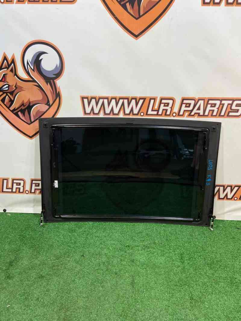 LR043926 Roof glass panorama middle Range Rover Sport L494 (2014-2022) Used cost 330 € in stock 6 pcs.