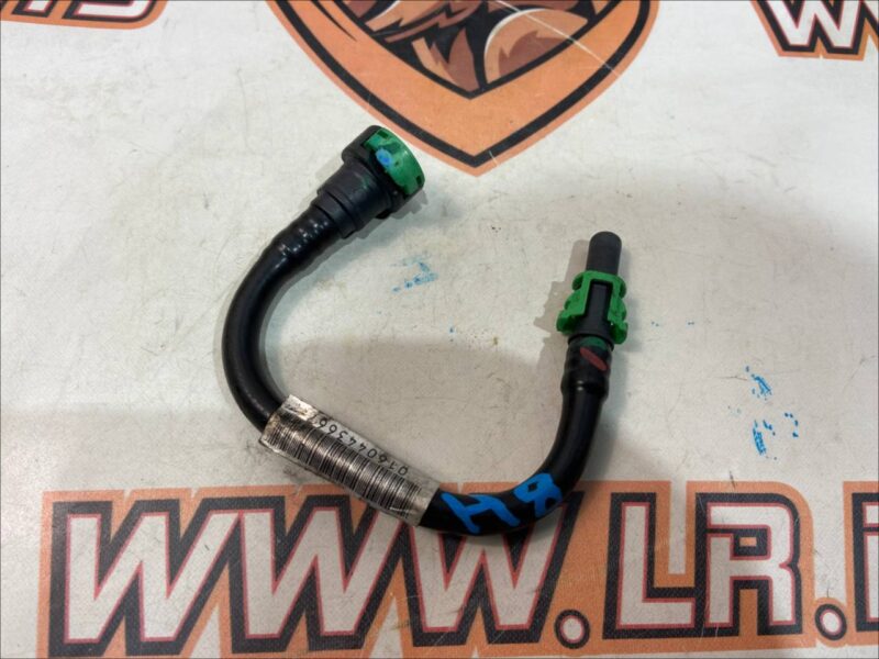 LR049224 Fuel Line Range Rover L405 (2013-2021) used cost 100 € in stock 2 pcs.