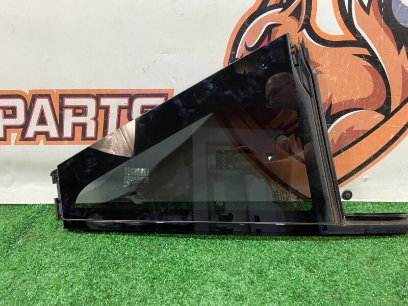 LR065503 Glass door rear left pane Range Rover L405 (2013-2021) Used cost 100 € in stock 4 pcs.