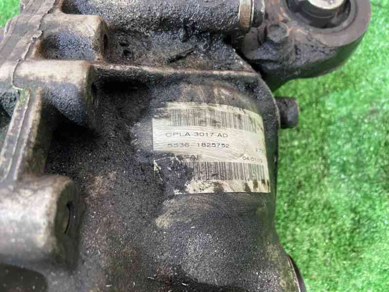 LR066513 Gearbox front 2.73 Range Rover L405 (2013-2021) Used cost 900 € in stock 2 pcs.