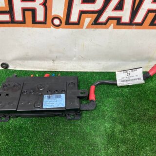 LR069016 Used fuse box Range Rover L405 (2013-2021) cost 90 € in stock 2 pcs.