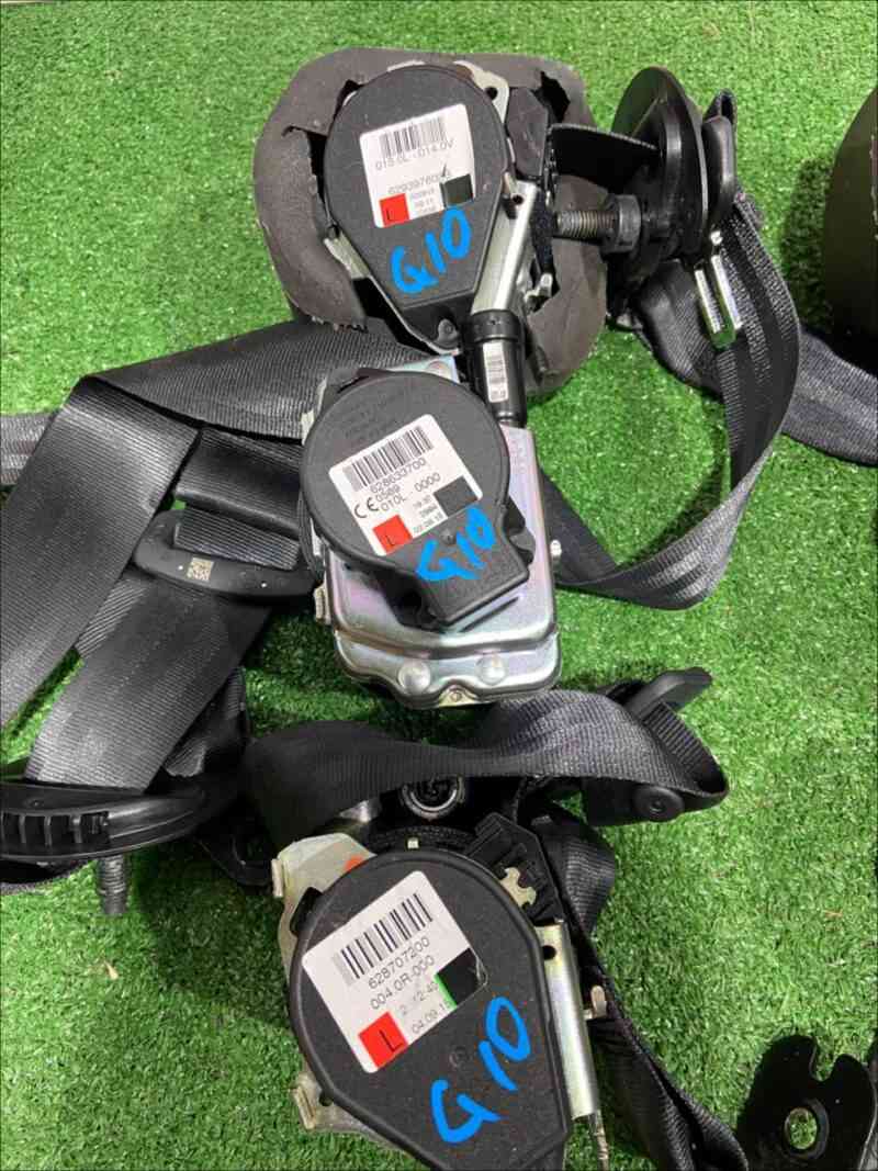 LR072151 Seat belt set Land Rover Discovery Sport L550 (2015-) Used cost 400 € in stock 2 pcs.