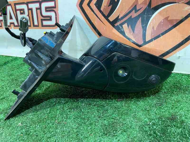 LR072943 Right exterior mirror assembly Land Rover Discovery Sport L550 (2015-) used cost 500 € in stock 1 pcs.