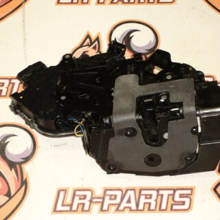 LR078742 Rear RIGHT DOOR Lock RANGE ROVER L405 13- Used cost 150 € in stock 1 pcs.