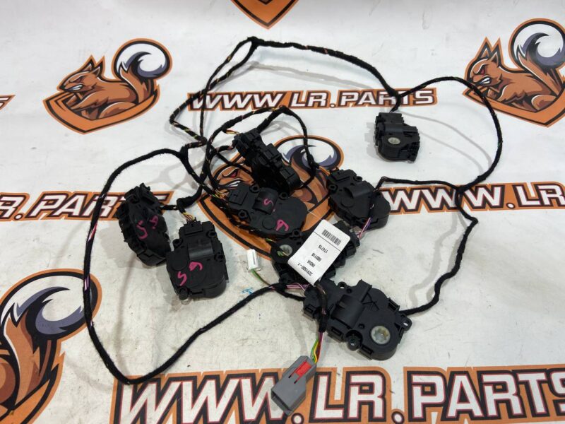 LR082163 Air conditioning servo wiring Land Rover Discovery 5 L462 (2017-) used cost 100 € in stock 1 pcs.