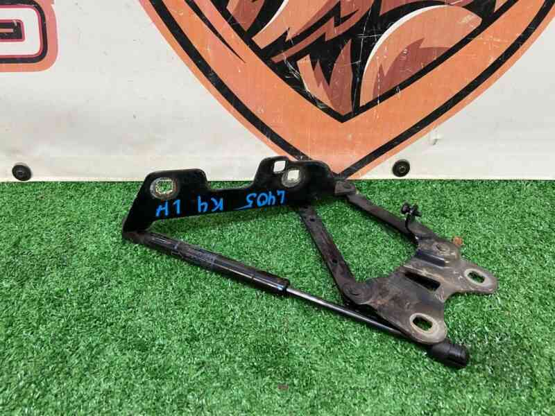 LR088985 Hood hinge left Range Rover L405 (2013-2021) Used - Image 32