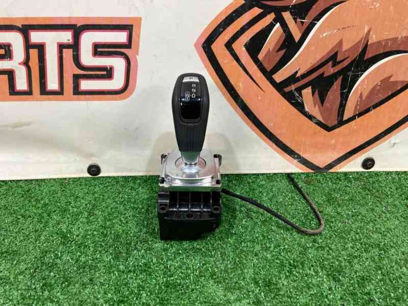 LR113155 Land Rover Discovery Sport L550 (2015-) Gear Shift Module Used cost 150 € in stock 1 pcs.
