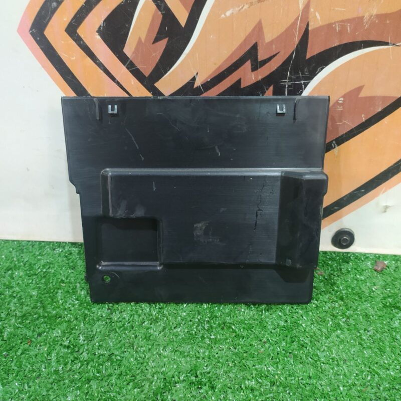 LR114225 Battery shelf support Range Rover Evoque New L551 (2019-) used cost 55 € in stock 4 pcs.