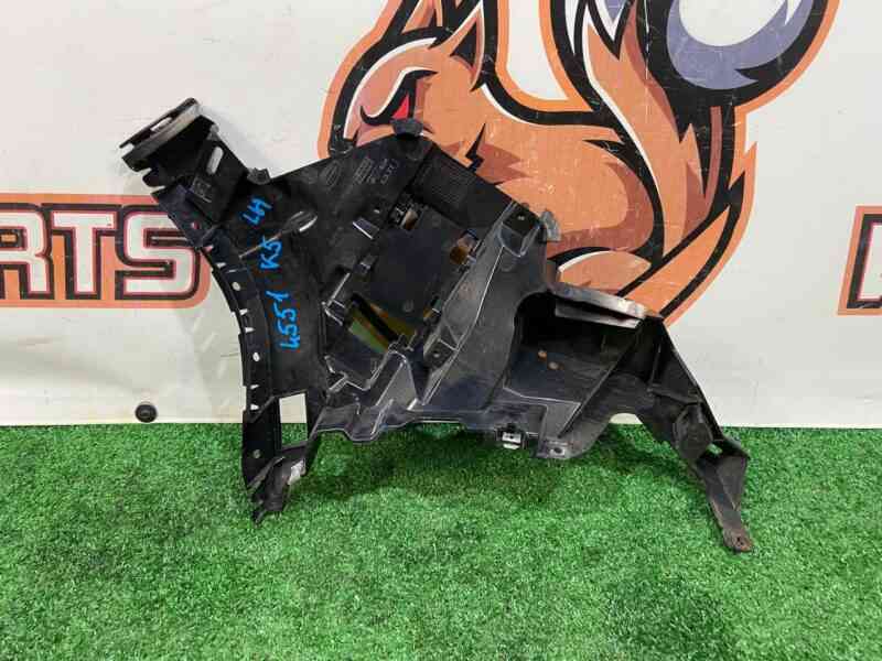 LR114959 Rear Bumper Mounting Bracket LH Range Rover Evoque New L551 (2019-) Used cost 60 € in stock 2 pcs.