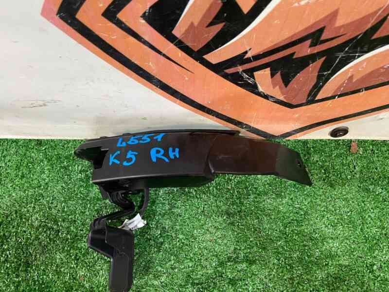 LR114960 Rear bumper mounting bracket right Range Rover Evoque New L551 (2019-) Used cost 35 € in stock 2 pcs.