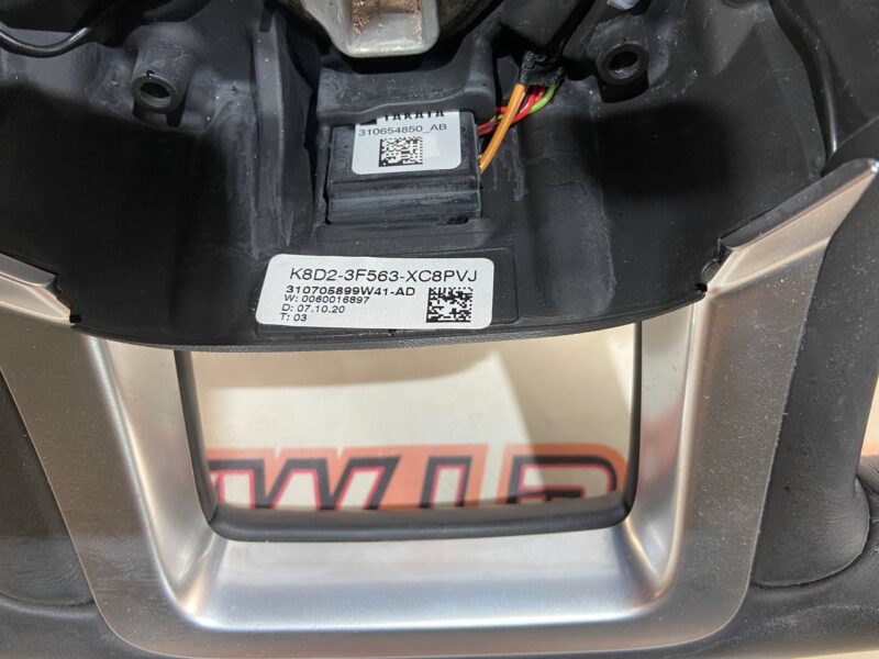 LR115737 Steering wheel for AIR BAG Range Rover Evoque New L551 (2019-) used cost 250 € in stock 2 pcs.