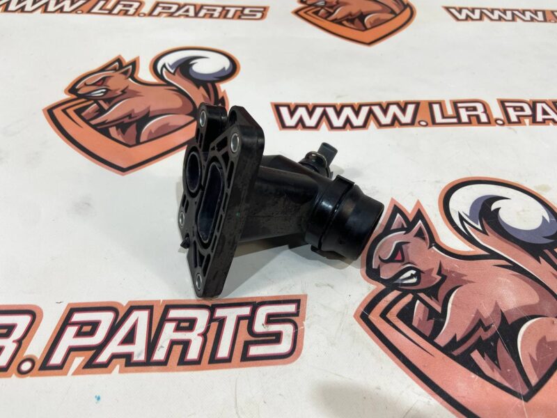 LR125387 Thermostat hose Range Rover Evoque New L551 (2019-) used cost 40 € in stock 1 pcs.
