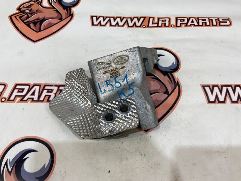 LR125529 Used exhaust pipe bracket Range Rover Evoque New L551 (2019-) cost 20 € in stock 2 pcs.