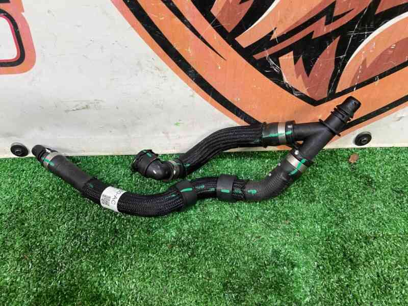 LR125555 Cooling system hose Range Rover Evoque New L551 (2019-) used cost 42 € in stock 2 pcs.