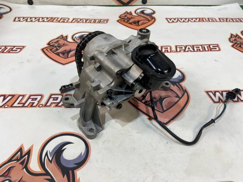 LR133904 Oil pump Range Rover Evoque New L551 (2019-) used cost 150 € in stock 1 pcs.