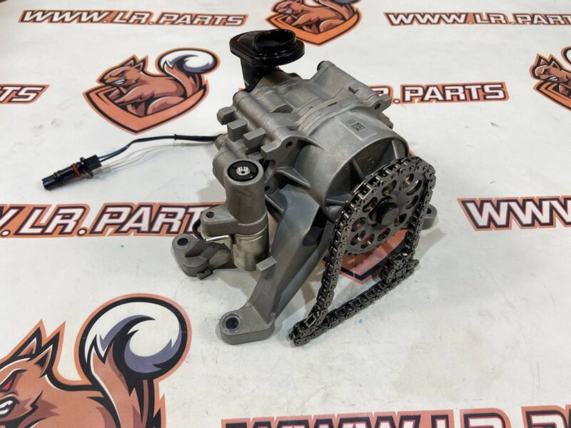 LR133904 Oil pump Range Rover Evoque New L551 (2019-) used cost 150 € in stock 1 pcs.
