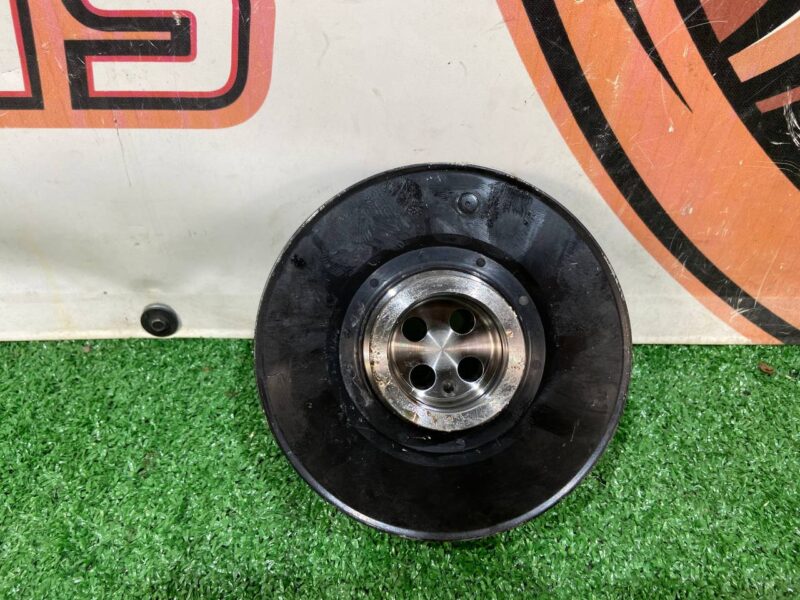 LR133915 Crankshaft pulley Range Rover Evoque New L551 (2019-) Used cost 200 € in stock 1 pcs.
