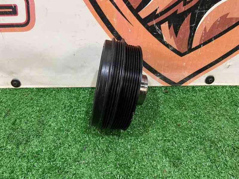 LR133915 Crankshaft pulley Range Rover Evoque New L551 (2019-) Used cost 200 € in stock 1 pcs.