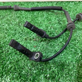 LR135144 ABS sensor rear Range Rover Evoque New L551 (2019-) used cost  € in stock 2 pcs.