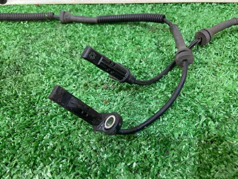 LR135144 ABS sensor rear Range Rover Evoque New L551 (2019-) used cost 65 € in stock 1 pcs.