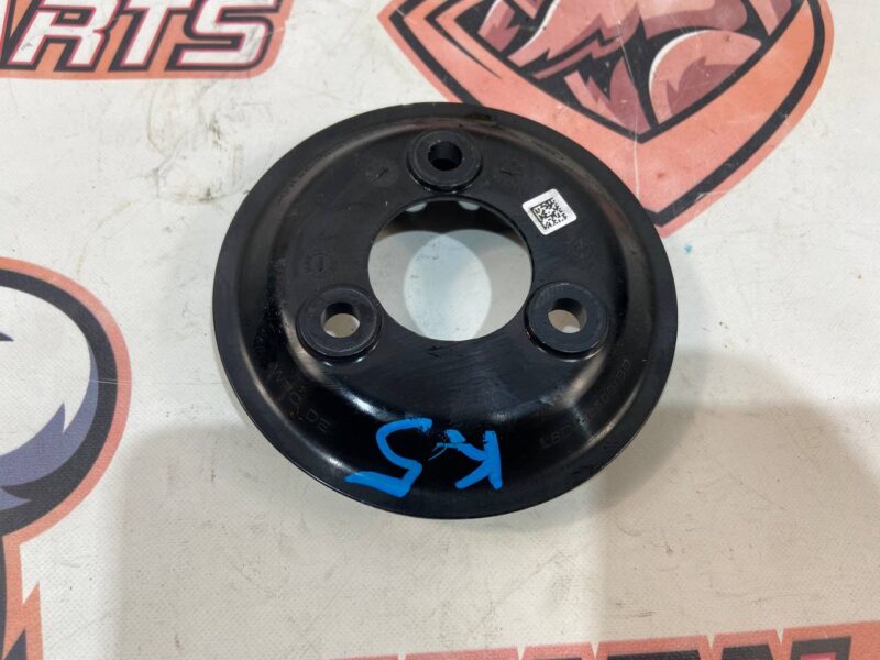 LR135158 Pump pulley Range Rover Evoque New L551 (2019-) used cost 20 € in stock 1 pcs.
