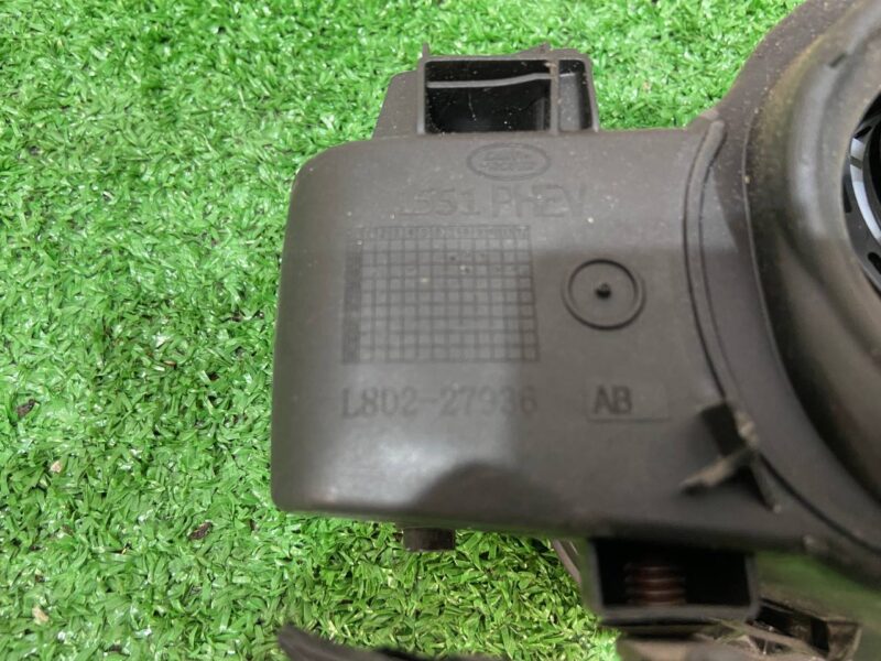 LR135169 Fuel filler cap Range Rover Evoque New L551 (2019-) used cost 35 € in stock 1 pcs.