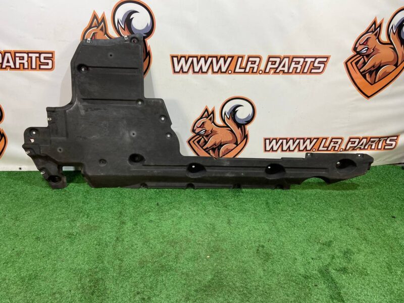 LR135170 Underbody protection rear right Range Rover Evoque New L551 (2019-) Used cost 150 € in stock 1 pcs.